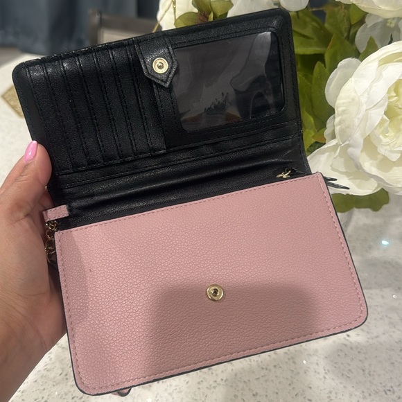 💕Victoria's Secret Leather Wristlet Wallets - Picture 7 of 11